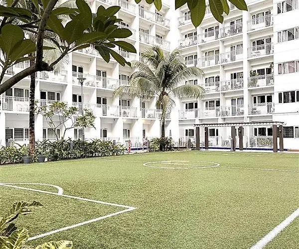 Vie Yse - Pinterest-style Staycation Near Moa Apartment Manila